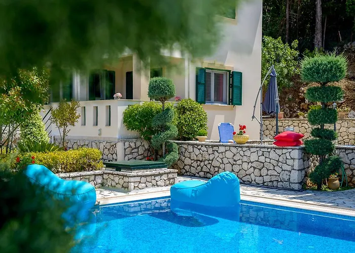 Ionian * Áyios Nikítas